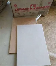 Плитка керамин настенная 300х200х7
